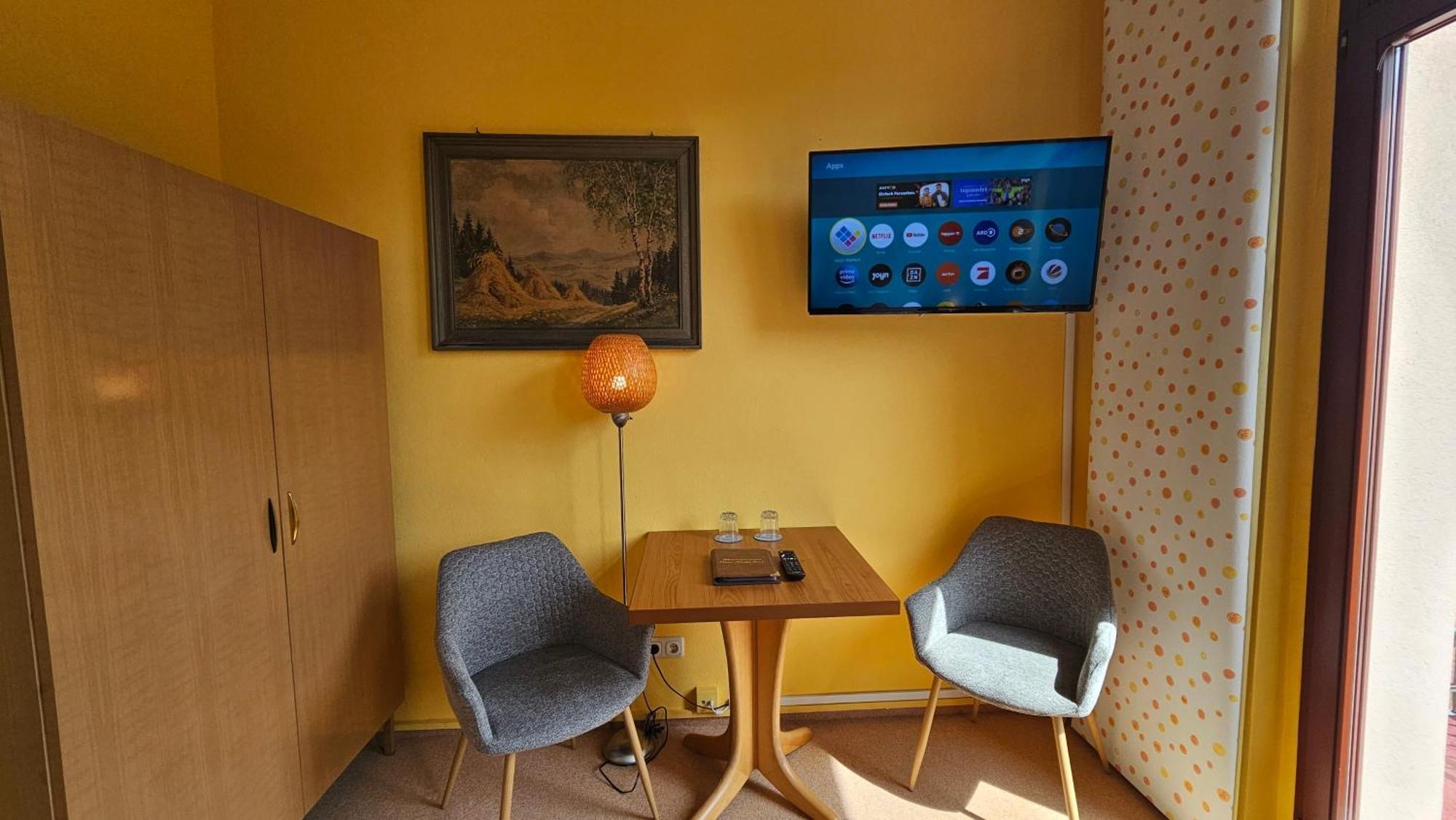 באד אלסטר Pension Weisse Rose, Parkplatz, Fruehstueck, Wlan, Zentral מראה חיצוני תמונה