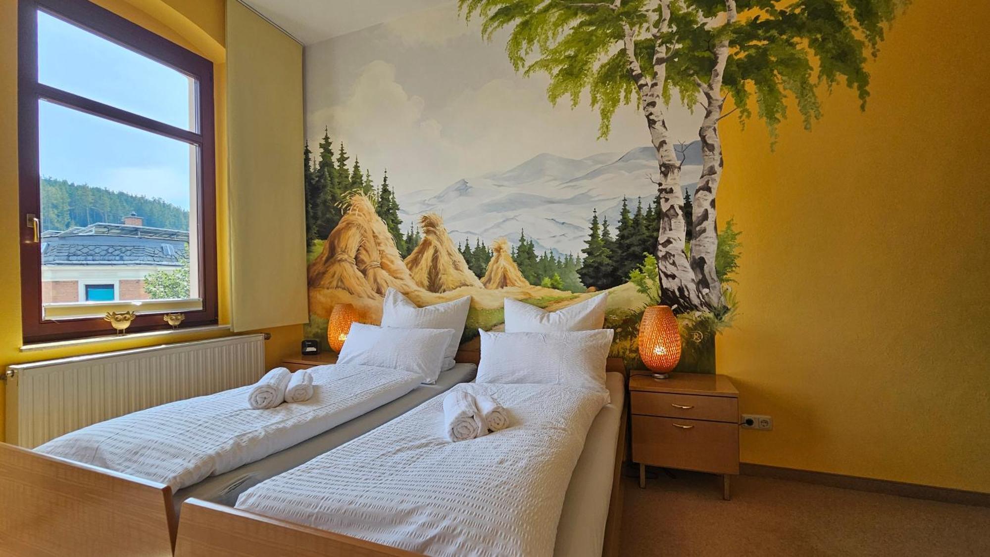 באד אלסטר Pension Weisse Rose, Parkplatz, Fruehstueck, Wlan, Zentral מראה חיצוני תמונה