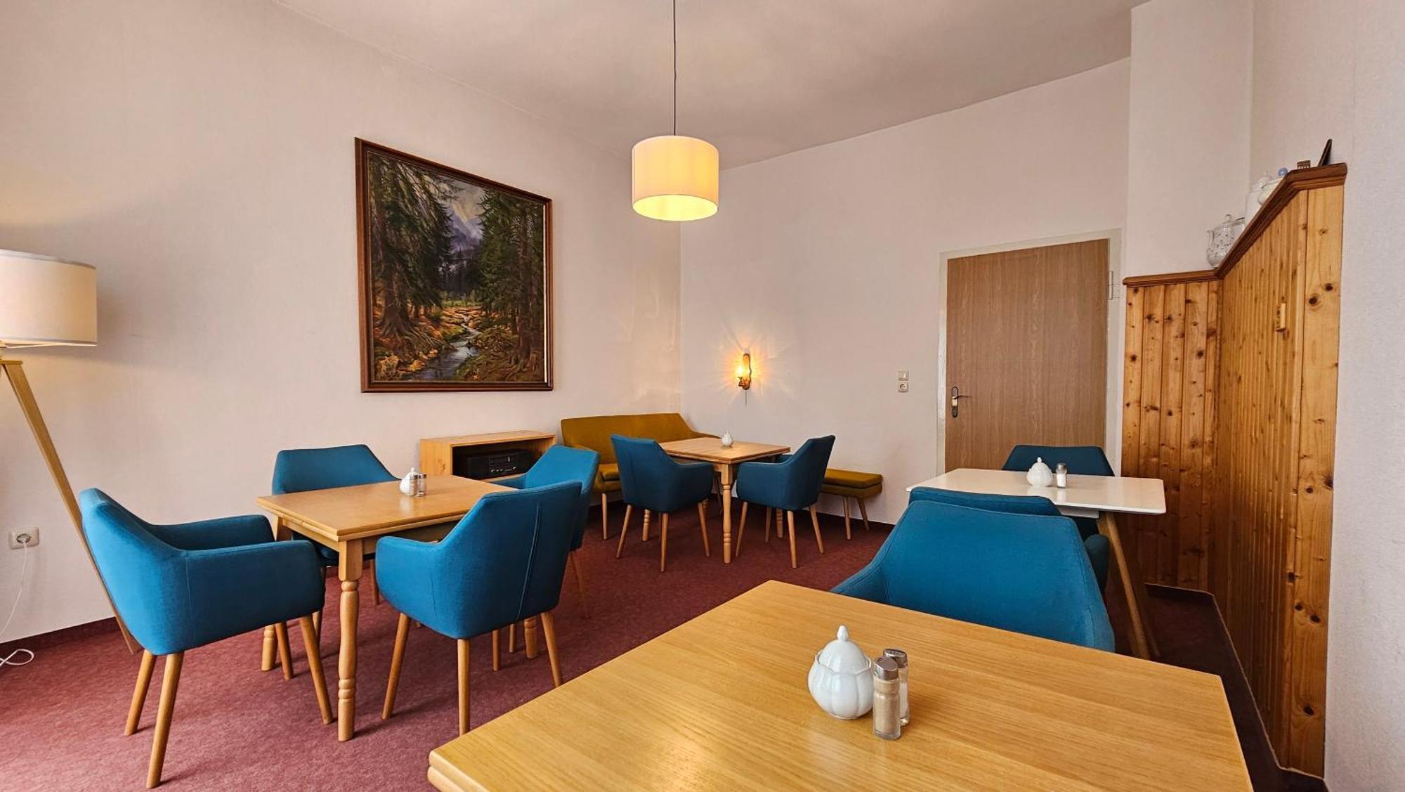 באד אלסטר Pension Weisse Rose, Parkplatz, Fruehstueck, Wlan, Zentral מראה חיצוני תמונה